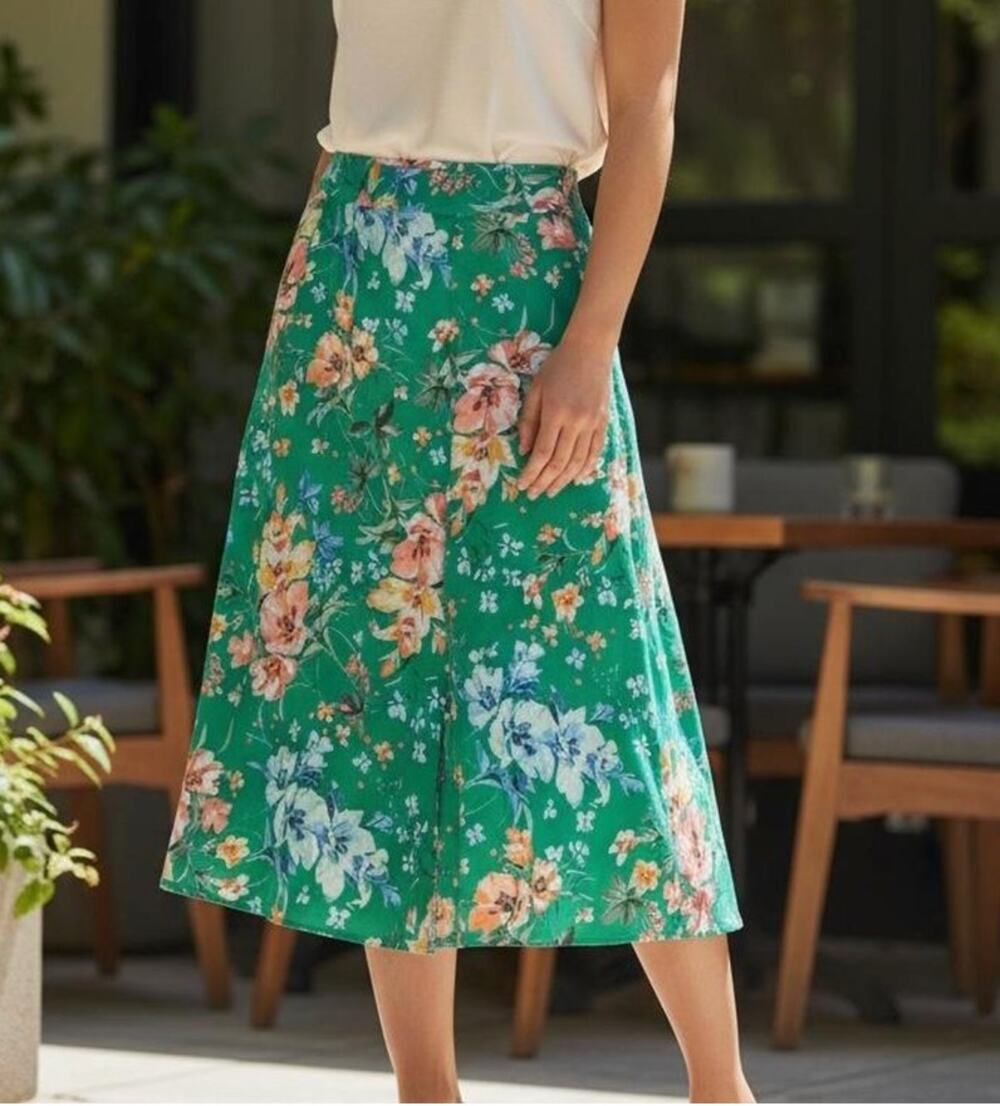 LOFT Green Floral Front Slit Midi Skirt // 0